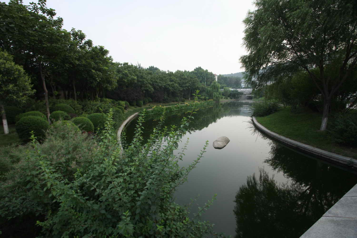 泉城公園及其周邊環(huán)境整治工程——玉秀河